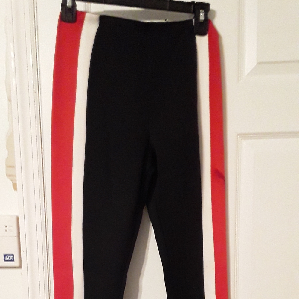 Lovers and friends size small with zipper back
